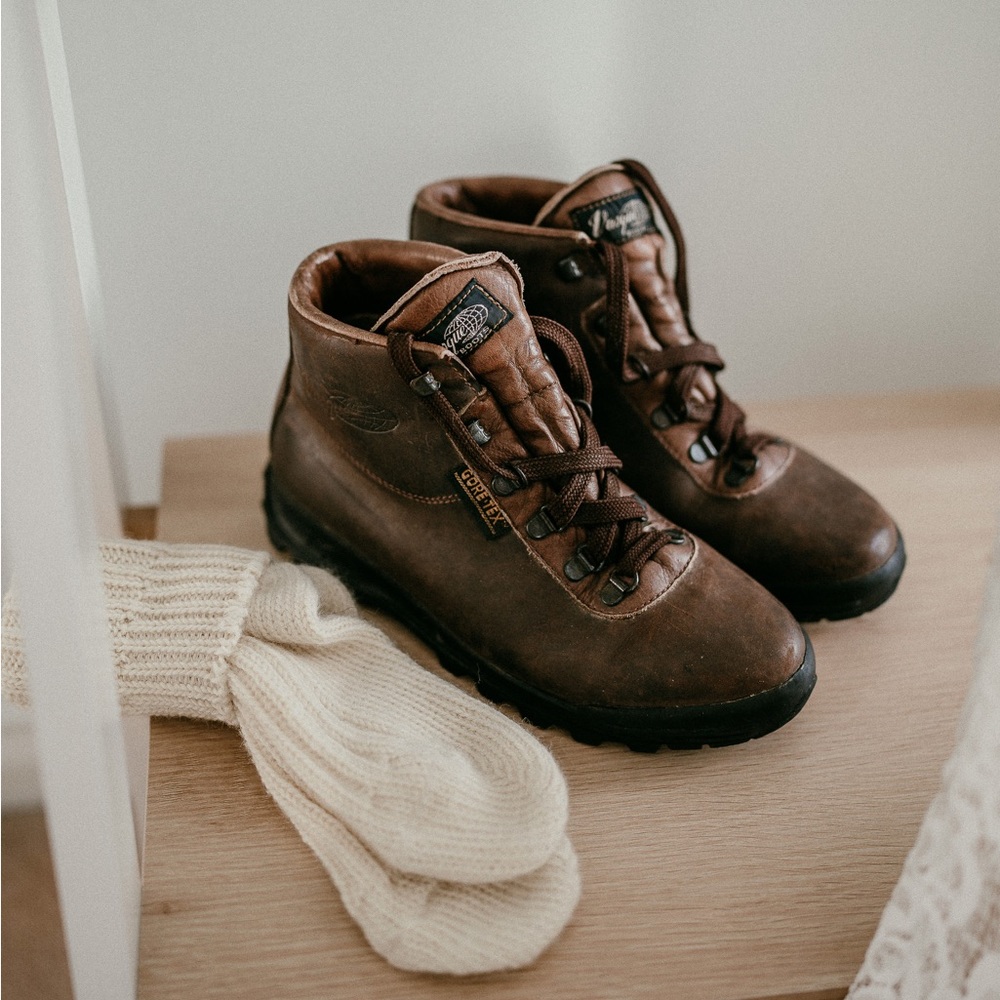 Vasque Women's 7.5M Skywalk Sundowner Leather Gore-tex Hiking Boots Italy